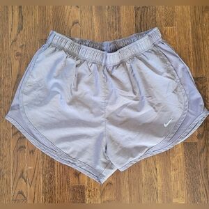 Women's Nike Tempo Shorts, sz M